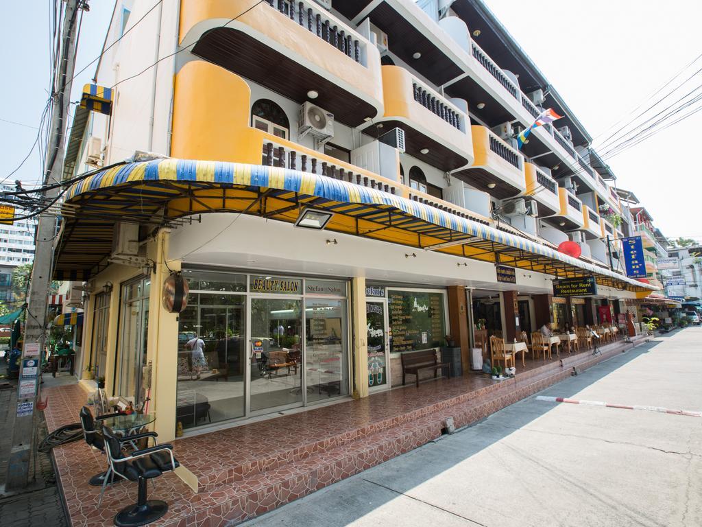 Stefan'S Guesthouse Jomtien Beach Buitenkant foto